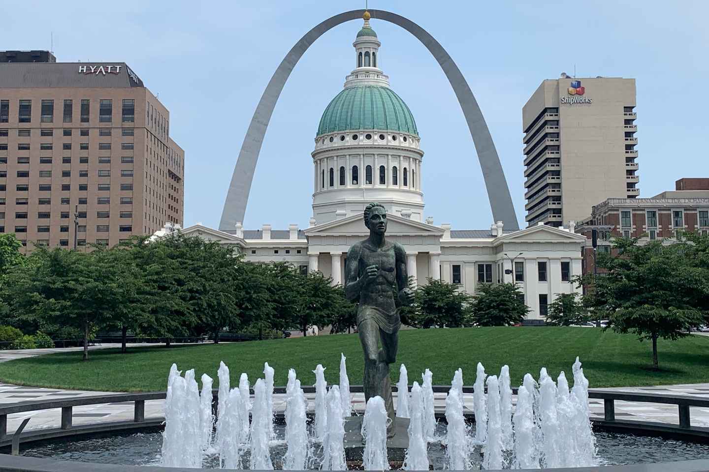 St Louis: Scavenger Hunt Adventure Smartphone Game thumbnail